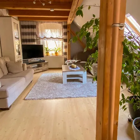 Zwischen Wald Und Апартаменты *